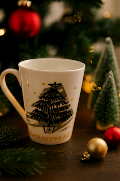 Kubek 300 ml biały ze wzorem