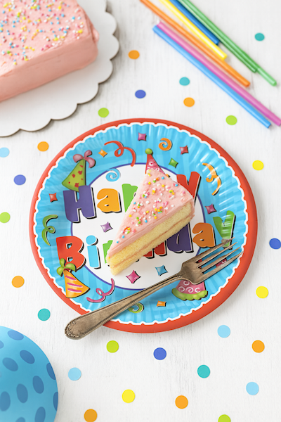 Talerz papierowy Happy Birthday 18cm, 6 sztuk