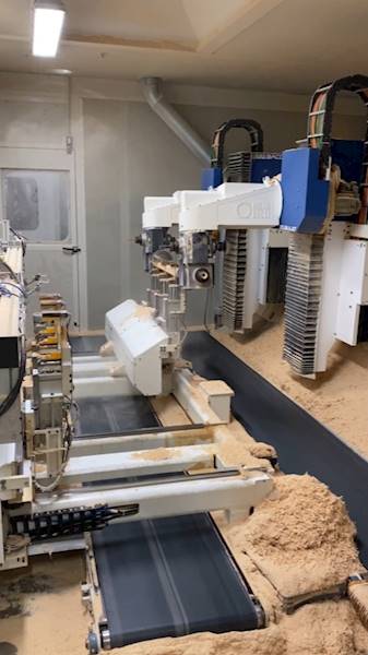 Linia produkcyjna BACCI / KUKA (BL-4000)