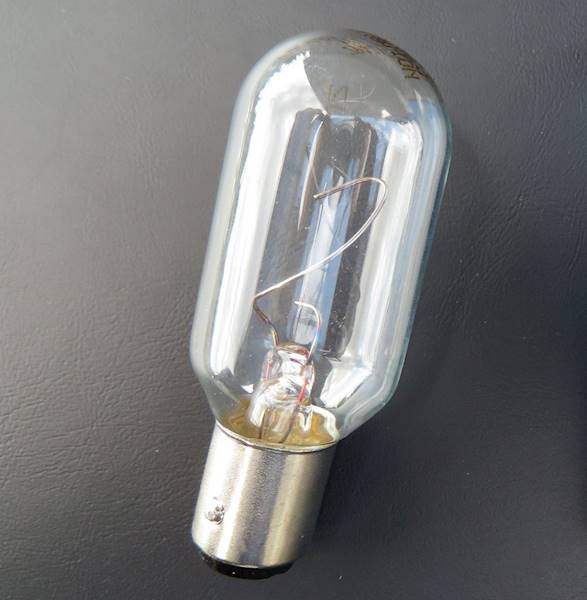 Żarówki do lamp nawigacyjnych BAY15 Danlamp