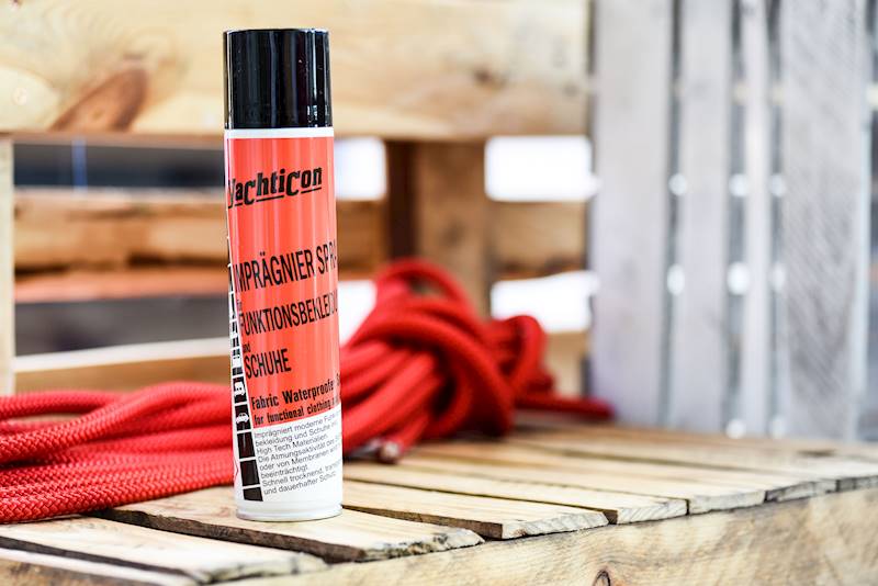 YACHTICON Impregnat - spray do sztormiaków i butów