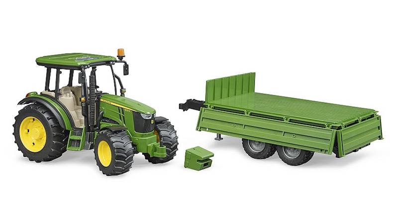 Ciągnik Rolniczy John Deere z Przyczepą 02108