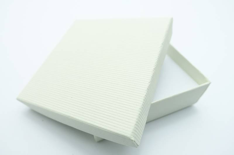 BOX3