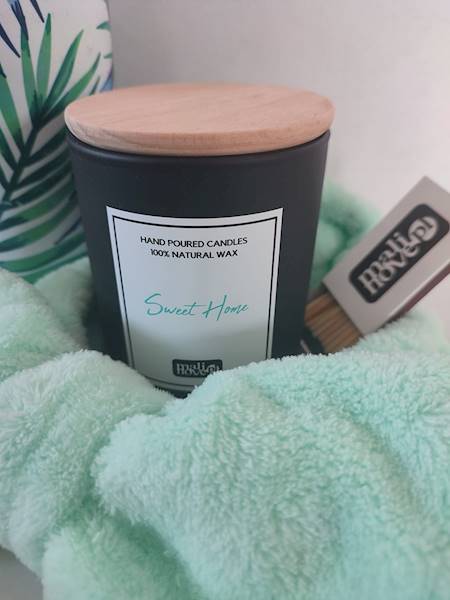 Świeca sojowa SWEET HOME 250ml