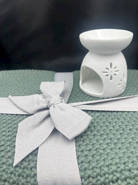 Porcelanowy biały Kominek Kwiat