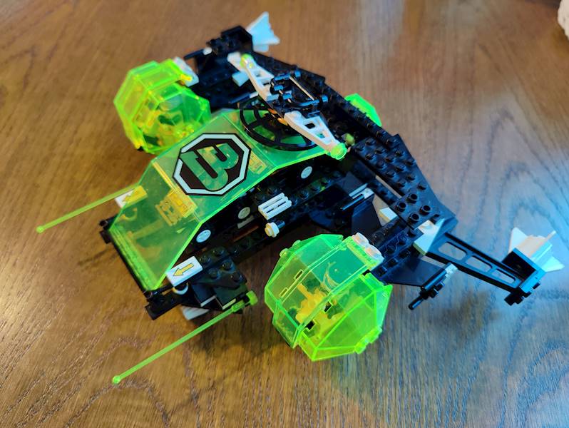 LEGO Space 6981 Blacktron II Aerial Intruder