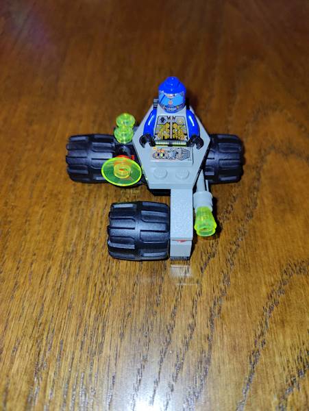 LEGO Space 6818 UFO Cyborg Scout