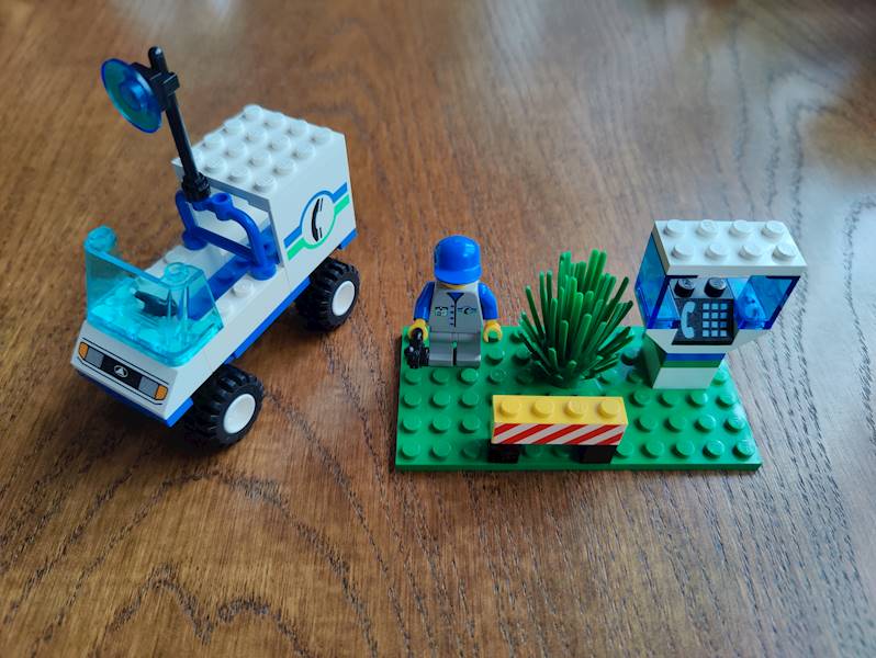 LEGO City 6422 Telephone Repair