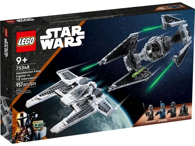 LEGO Star Wars 75348 Mandalorian Fang Fighter vs T