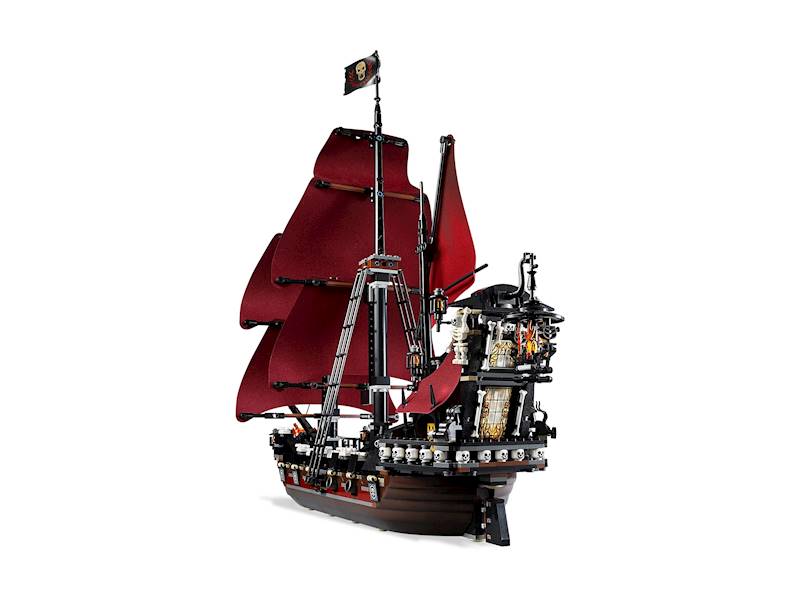 LEGO Pirates 4195 Queen Anne's Revenge