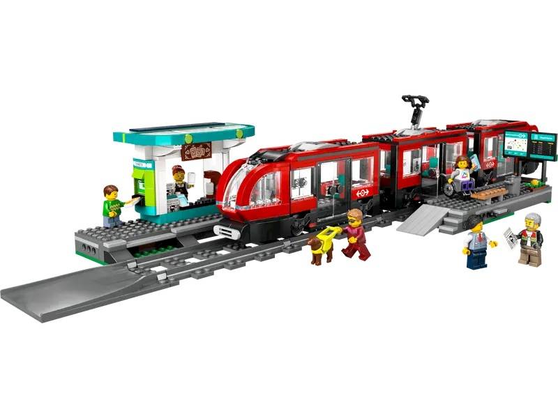 LEGO City 60423 Downtown Streetcar And Station