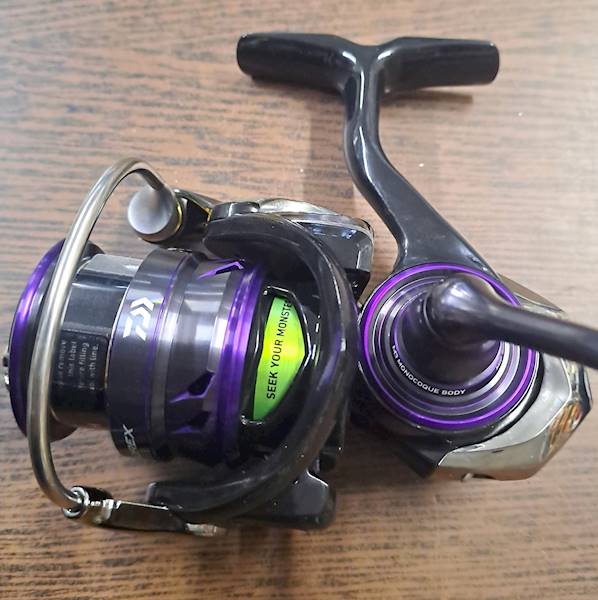 Kołowrotek Daiwa PROREX MQ LT 2000