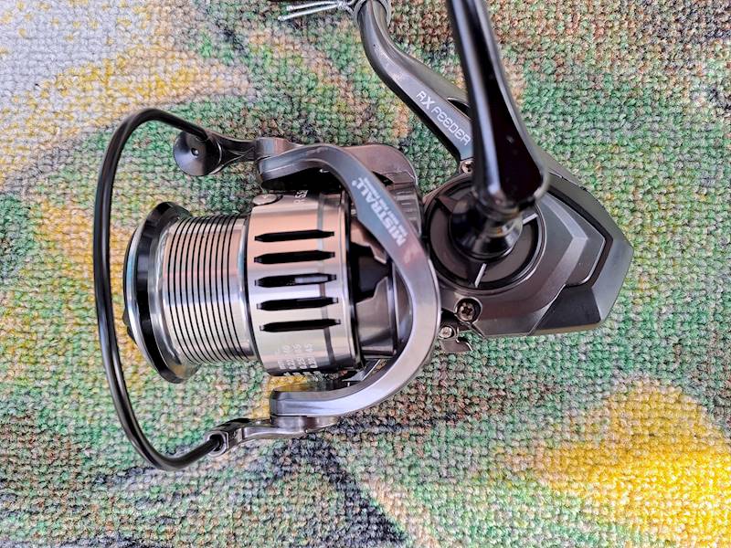 KOŁOWROTEK MISTRAL RX FEEDER 4000 5+1BB HAM.8KG