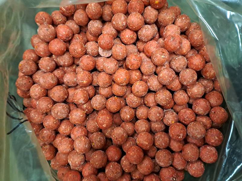 Kulka Firmowa RED KARP TRUSKAWKA 1KG