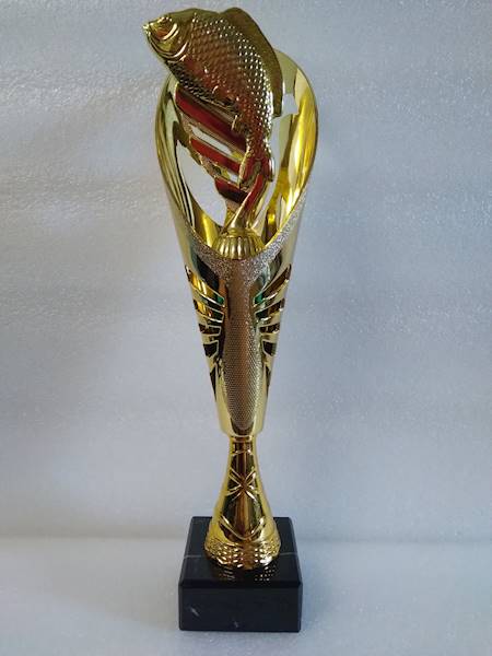 PUCHAR KIELICH-RYBA2 M1/37cm