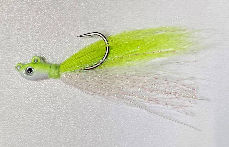 Jig MUSTAD Big Eye Bucktail 1/8 oz. BEB1/8-WCH