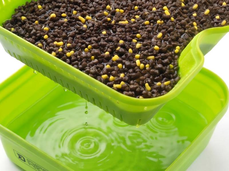 Pojemnik do namaczania pelletu Delphin REAXE BST