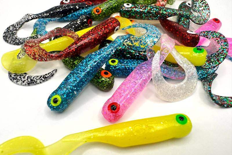 GF1T0181_przyneta GF1 twister mix,fish scent 24szt