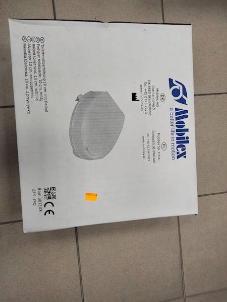 Nasadka toaletowa 10cm z przykrywką 
