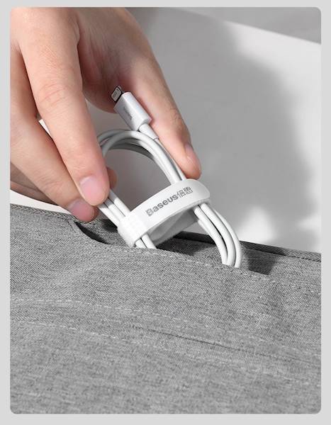 Kabel  USB do iP 1,5 m 2,4A Biały