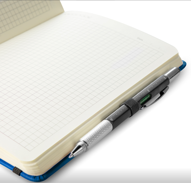 Notes A5 Easy czarny 144 strony kratka twarda okładka gumka wstążka możliwość personalizacji