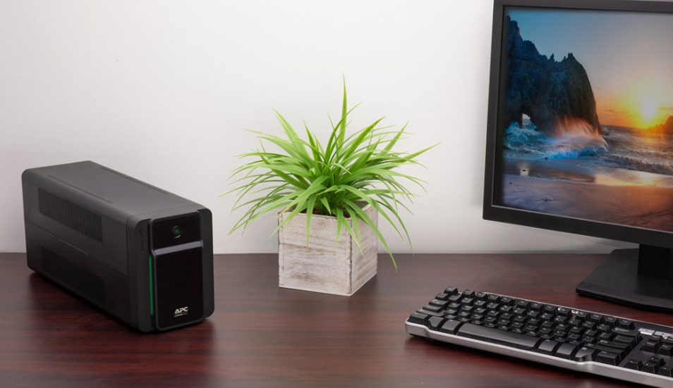 UPS BVX 700VA 230V Schuko APC Easy 