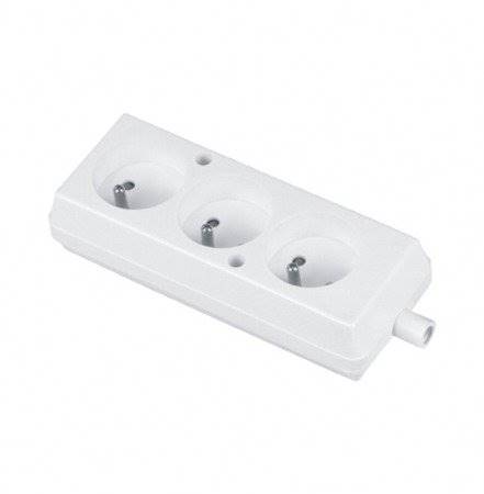 GNIAZDO WTYCZKOWE POTRÓJNE 3X2P+Z 16A 250V GN-370