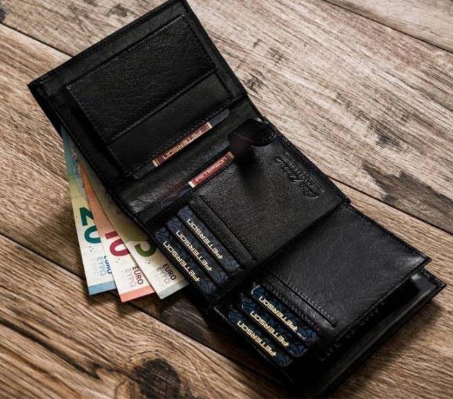 Portfel Męski PETERSON PTN 348 01 5927 BLACK RED