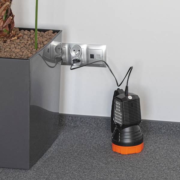 LIBOX LATARKA LB-0168 LED akumulator 1,6/2,8 solar
