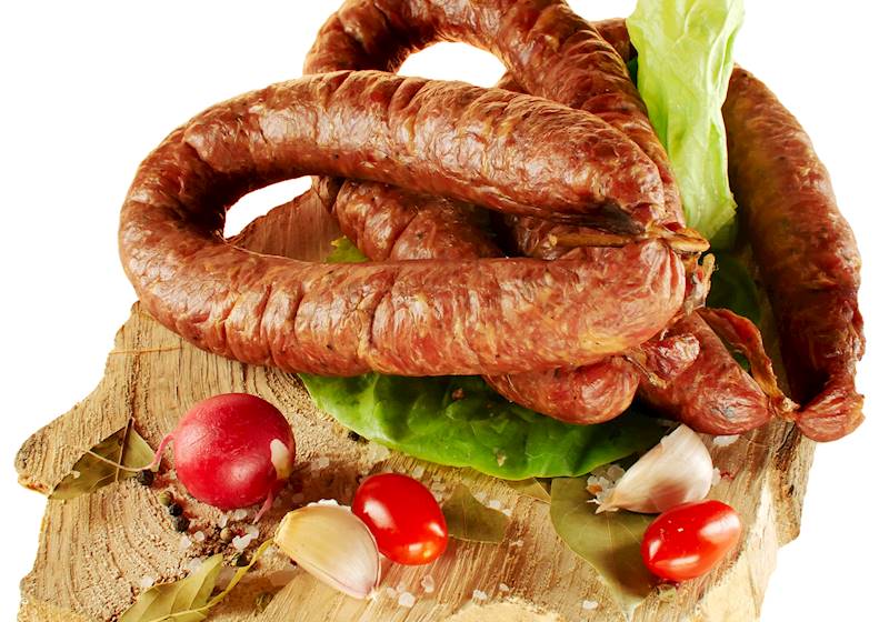KIEŁBASA JAŁOWCOWA