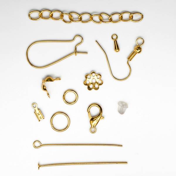 Akcesoria do biżuterii Titanum 191 el. złote