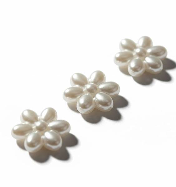 Koraliki dekoracyjne Titanum 20g kwiatki