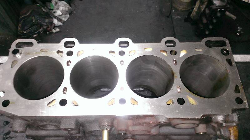 BLOK SILNIKA MAZDA 6 2.0D silnik RF - regenerowany