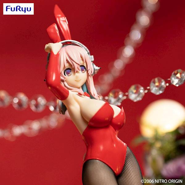Super Sonico Red Ver. 28 cm