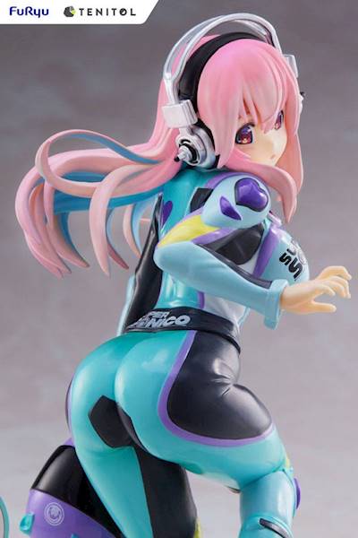 Statuetka Super Sonico Tenitol ok. 19 cm