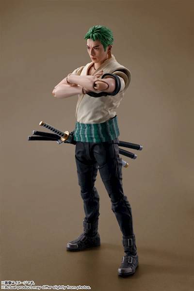 One Piece: Roronoa Zoro (Netflix) - S.H. Figuarts 14 cm