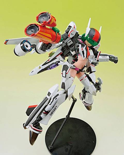 Macross F V.F.G. VF-25F Messiah Ranka Lee 22 cm
