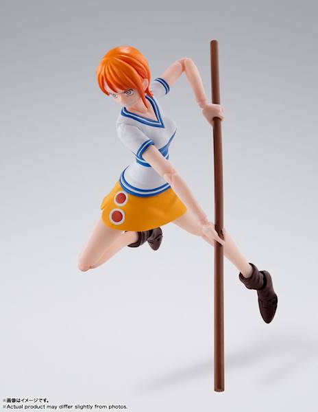 One Piece: Nami Romance Dawn - S.H. Figuarts 14 cm