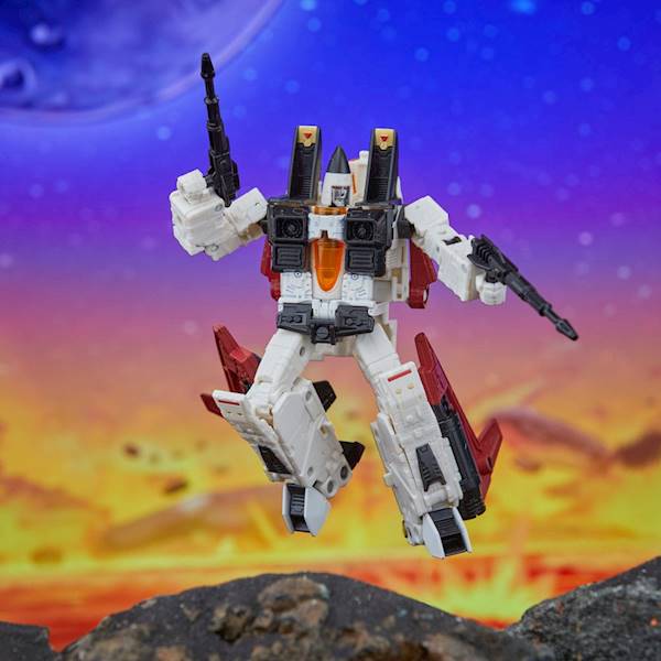 Transformers: G1 Universe Ramjet - Generations Legacy United Voyager Class 18 cm