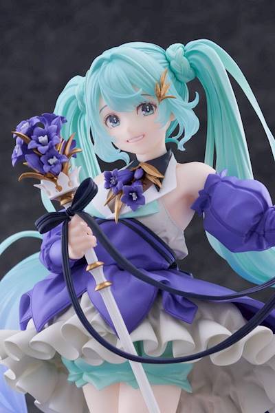 Hatsune Miku AMP - Hatsune Miku Birthday 2024 Ver. 21 cm