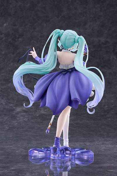 Hatsune Miku AMP - Hatsune Miku Birthday 2024 Ver. 21 cm