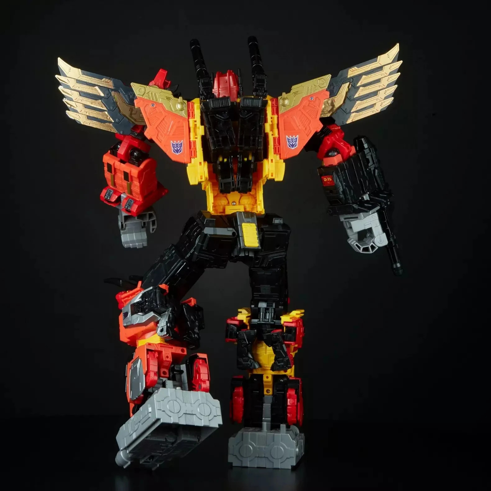 [PRZEDSPRZEDAŻ] Transformers: Predaking - Titan Class Power of the Prime 45cm