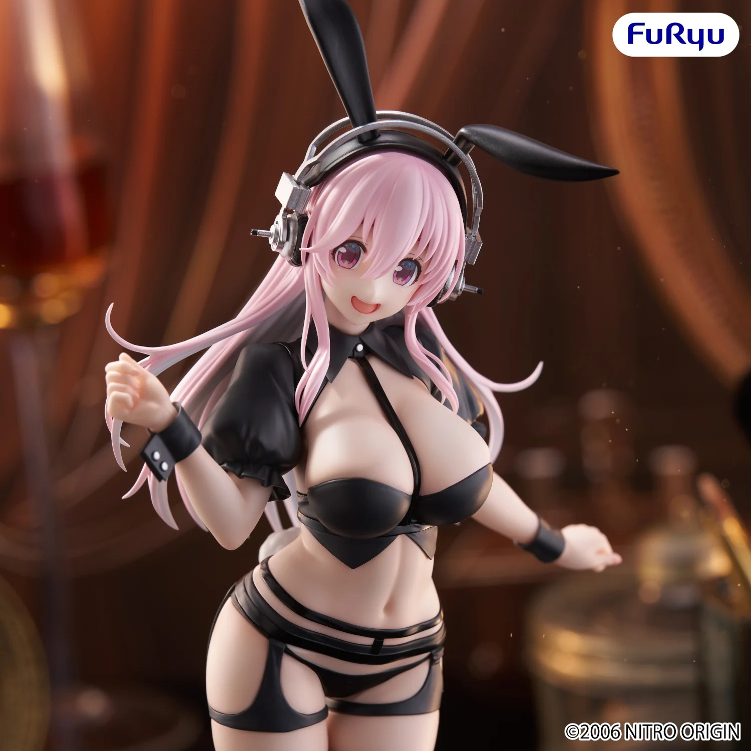 [PRZEDSPRZEDAŻ] SUPER SONICO - Reverse Bunny - Statue BiCute Bunnies 29cm