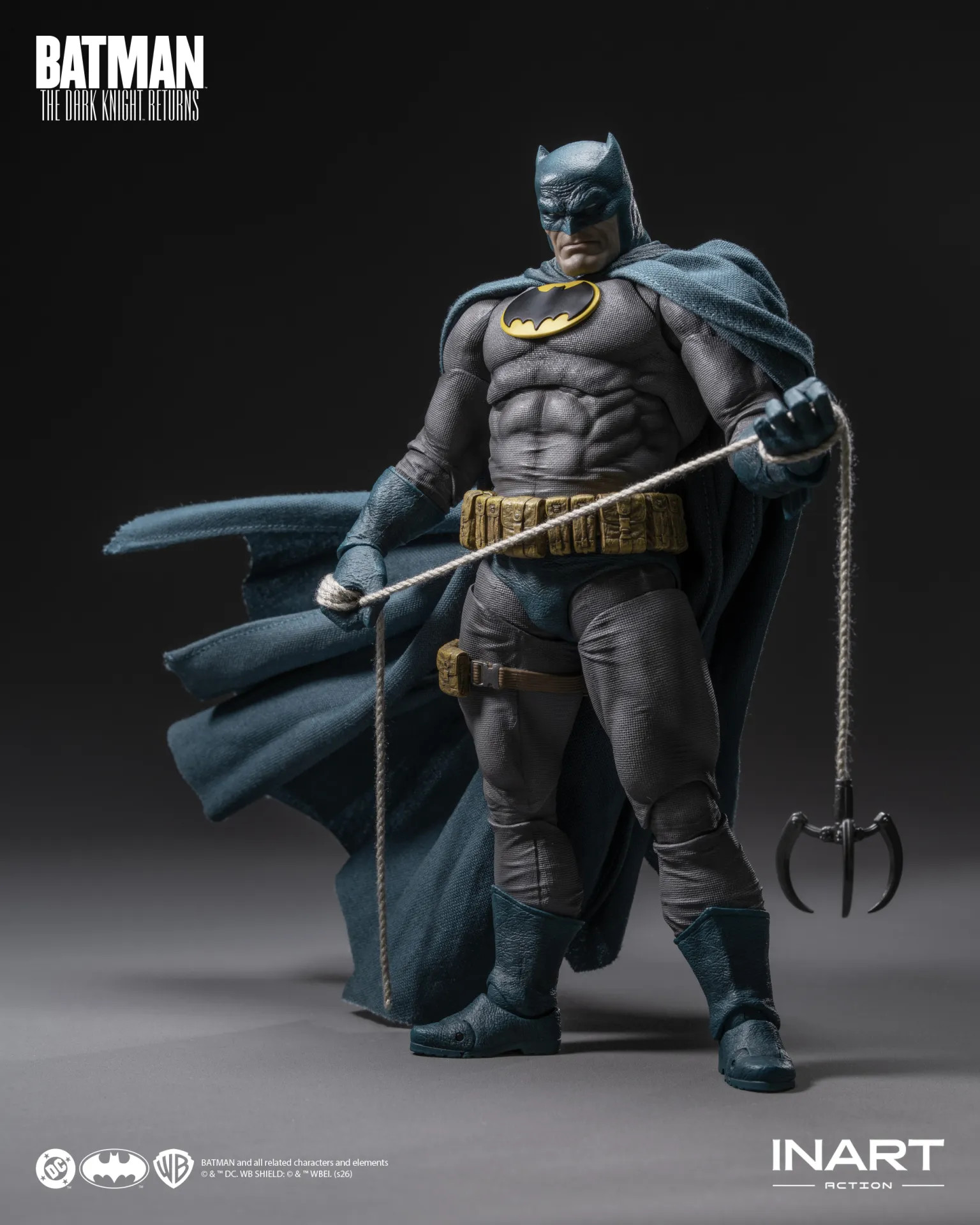 [PRZEDSPRZEDAŻ] Batman The Dark Knight Returns - Blue Suit 17 cm