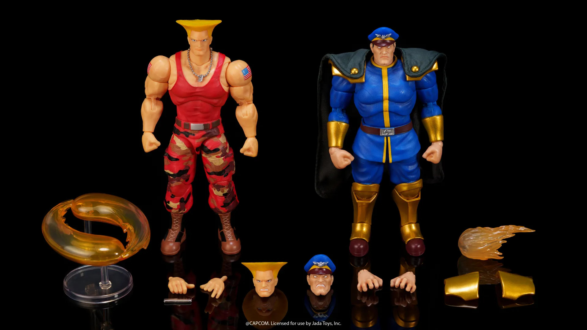 Ultra Street Fighter II: The Final Challengers - Giulie & Bison Deluxe 17 cm