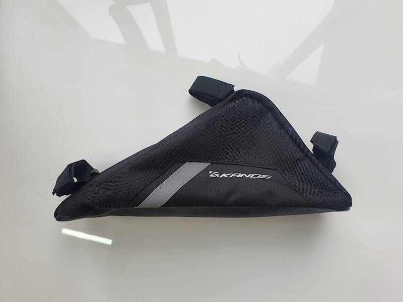 TORBA KANDS (83411) POD RAMĘ TRÓJKĄTNA ODBLASK CZARNA