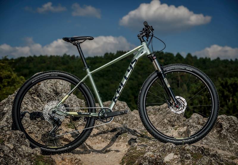 ROWER KELLYS SPIDER 90 RAMA M KOŁA 29" ZIELONY