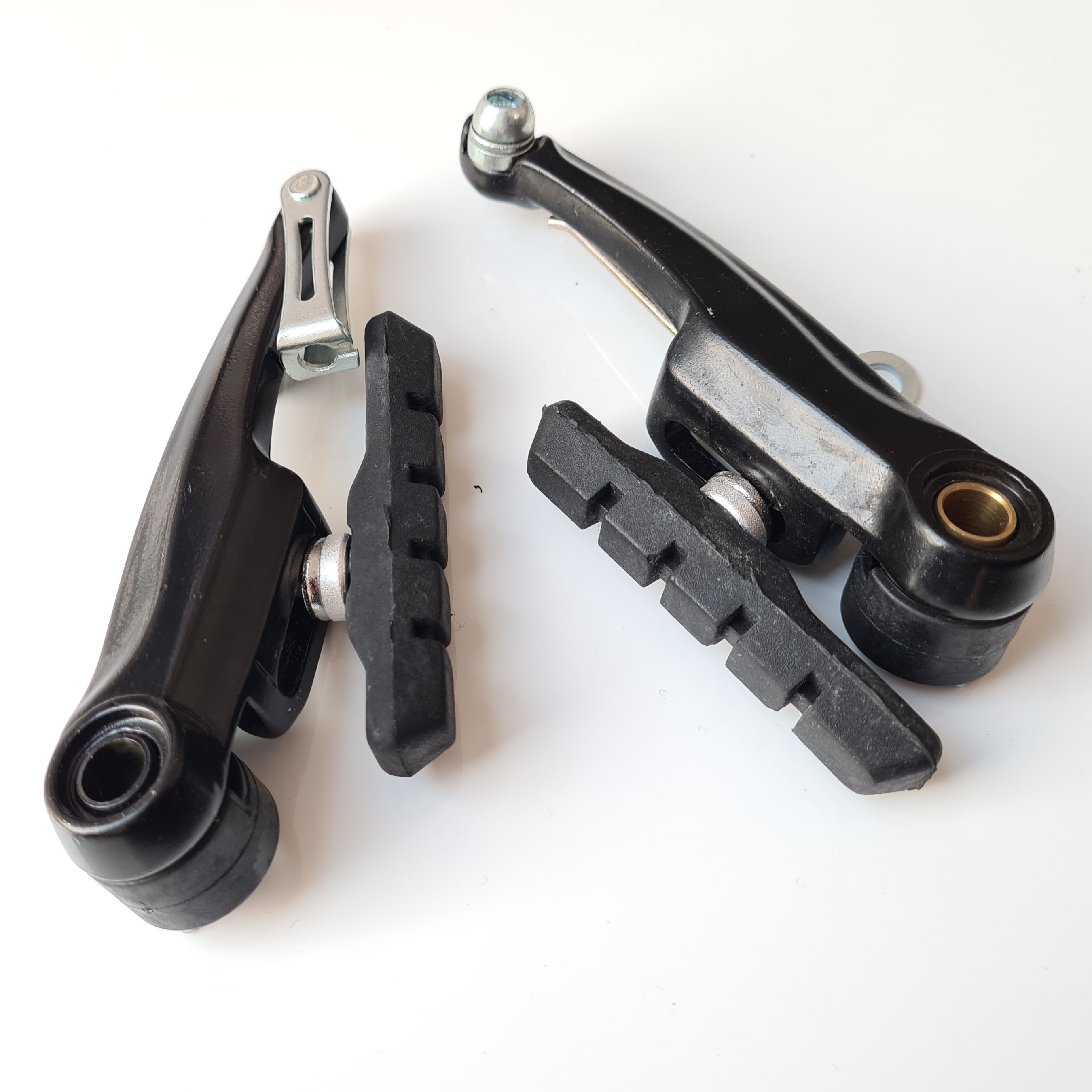 SZCZĘKI HAMULCA V-BRAKE