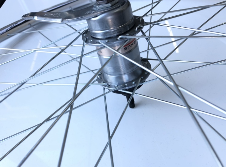KOŁO KANDS (HLQC) 28/29" TYŁ NEXUS 3B TORPEDO SREBRNE