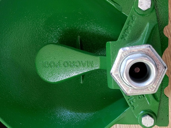 Poidło Bydlęce  miskowe